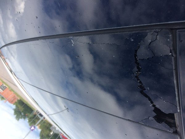 Hyundai i40 2012 sprucket soltak.JPG